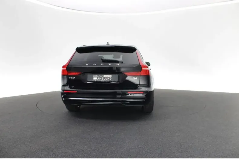 Volvo V60 din 2025 cu 15.614 km - oferta VOL249063 - foto 4