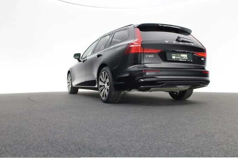 Volvo V60 din 2025 cu 15.614 km - oferta VOL249063 - foto 10