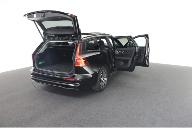 Volvo V60 din 2025 cu 15.614 km - oferta VOL249063 - foto 20
