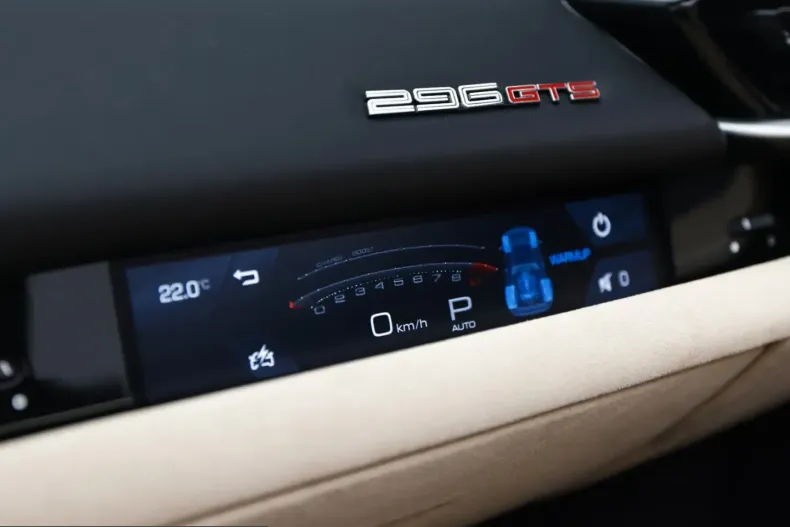 Ferrari 296 GTS din 2025 cu 4.300 km - oferta FER249066 - foto 23