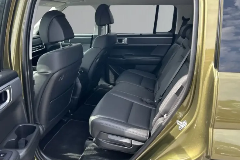 Hyundai Santa Fe din 2025 cu 10.143 km - oferta HYU249070 - foto 13