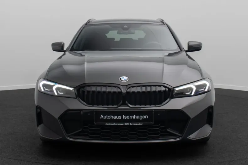 BMW 320 (Seria 3) din 2024 cu 43.188 km - oferta BMW249077 - foto 2