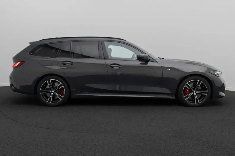 BMW 320 (Seria 3) din 2024 cu 43.188 km - oferta BMW249077 - foto 4