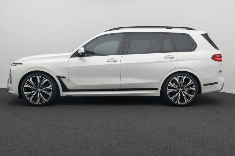 BMW X7 (Seria X) din 2022 cu 95.987 km - oferta BMW249078 - foto 10