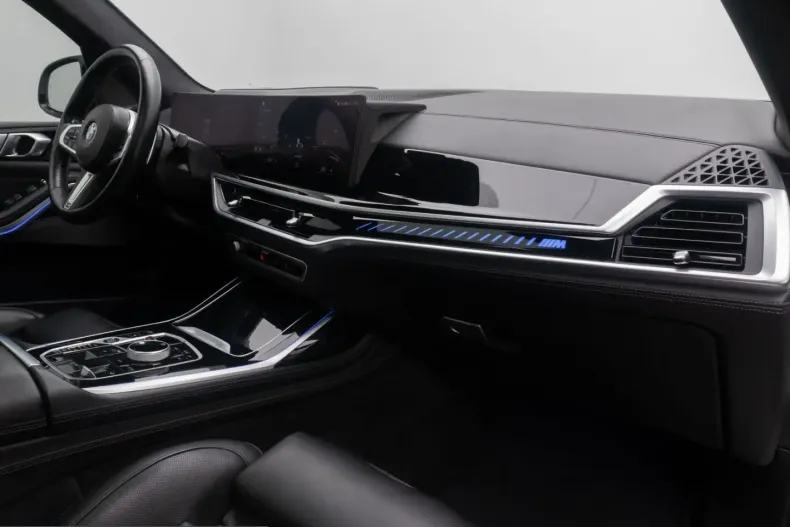 BMW X7 (Seria X) din 2022 cu 95.987 km - oferta BMW249078 - foto 22