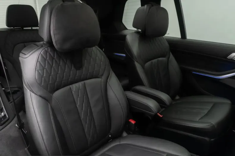 BMW X7 (Seria X) din 2022 cu 95.987 km - oferta BMW249078 - foto 28