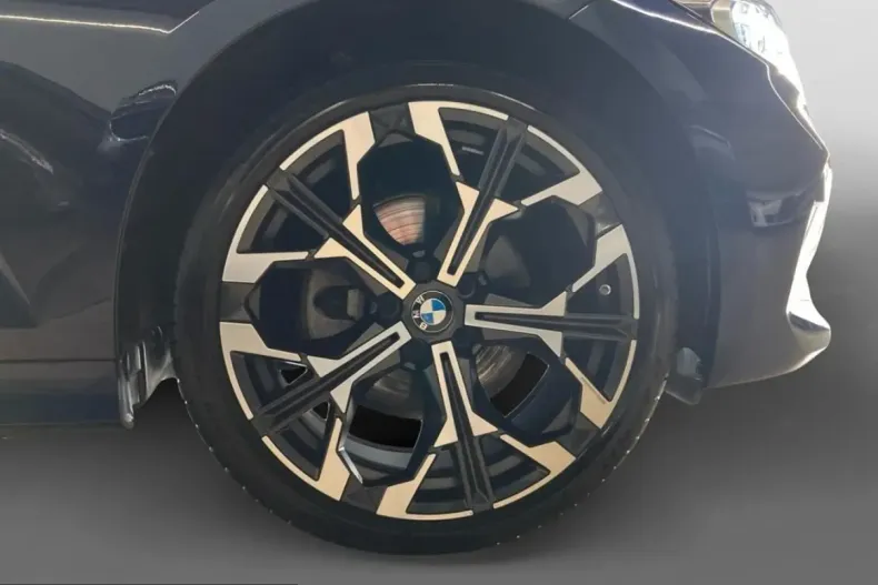 BMW 320 (Seria 3) din 2025 cu 8.300 km - oferta BMW249081 - foto 13