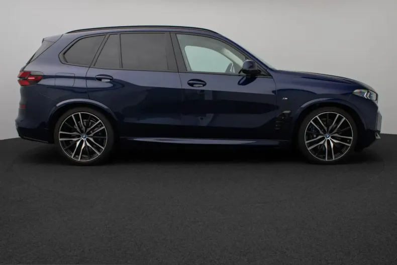 BMW X5 (Seria X) din 2023 cu 43.650 km - oferta BMW249082 - foto 4