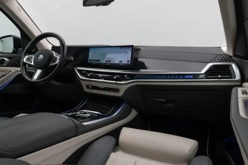 BMW X5 (Seria X) din 2023 cu 43.650 km - oferta BMW249082 - foto 39