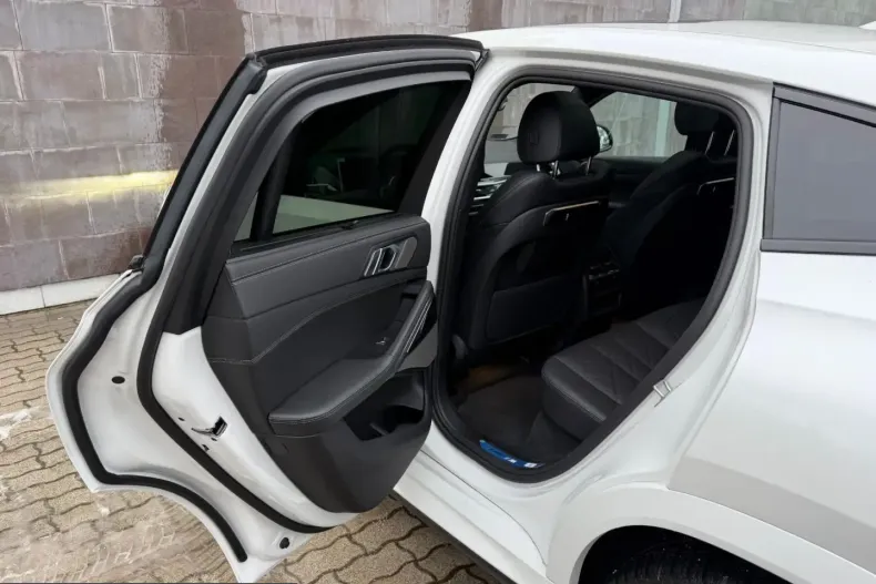 BMW X6 (Seria X) din 2025 cu 19.900 km - oferta BMW249084 - foto 11