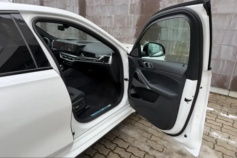 BMW X6 (Seria X) din 2025 cu 19.900 km - oferta BMW249084 - foto 13