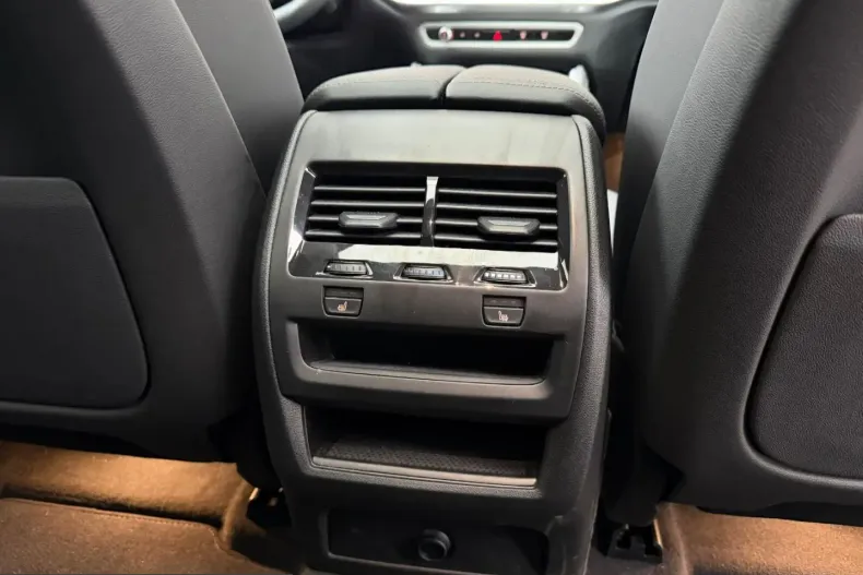 BMW X6 (Seria X) din 2025 cu 19.900 km - oferta BMW249084 - foto 27