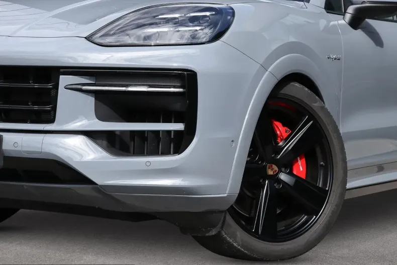 Porsche Cayenne din 2024 cu 33.400 km - oferta POR249087 - foto 27