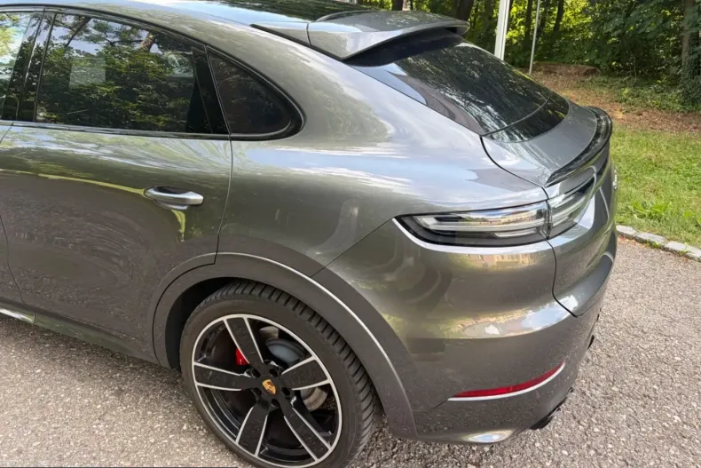Porsche Cayenne din 2023 cu 64.200 km - oferta POR249091 - foto 5