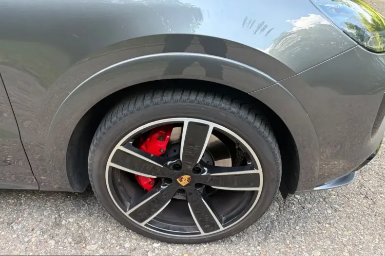Porsche Cayenne din 2023 cu 64.200 km - oferta POR249091 - foto 7