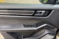 Porsche Cayenne din 2023 cu 64.200 km - oferta POR249091 - foto 13