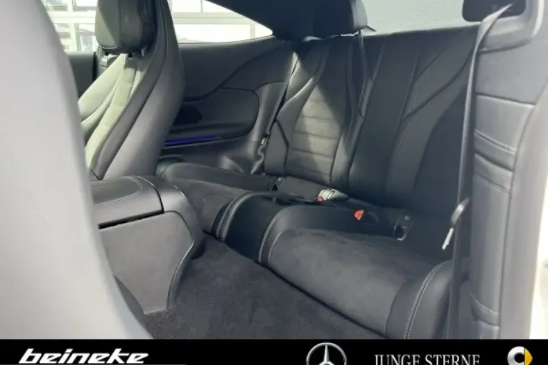 Mercedes-Benz CLE 200 (Clasa CLE) din 2025 cu 14.368 km - oferta MER249096 - foto 12