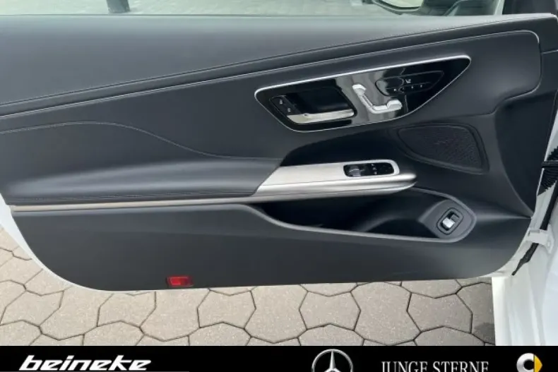 Mercedes-Benz CLE 200 (Clasa CLE) din 2025 cu 14.368 km - oferta MER249096 - foto 13