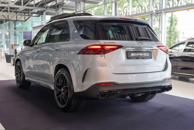 Mercedes-Benz GLE 63 AMG (Clasa GLE) din 2025 cu 11.305 km - oferta MER249100 - foto 4