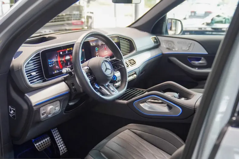 Mercedes-Benz GLE 63 AMG (Clasa GLE) din 2025 cu 11.305 km - oferta MER249100 - foto 6