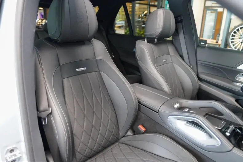 Mercedes-Benz GLE 63 AMG (Clasa GLE) din 2025 cu 11.305 km - oferta MER249100 - foto 7