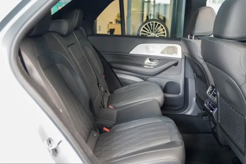 Mercedes-Benz GLE 63 AMG (Clasa GLE) din 2025 cu 11.305 km - oferta MER249100 - foto 13