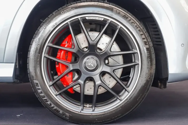 Mercedes-Benz GLE 63 AMG (Clasa GLE) din 2025 cu 11.305 km - oferta MER249100 - foto 25