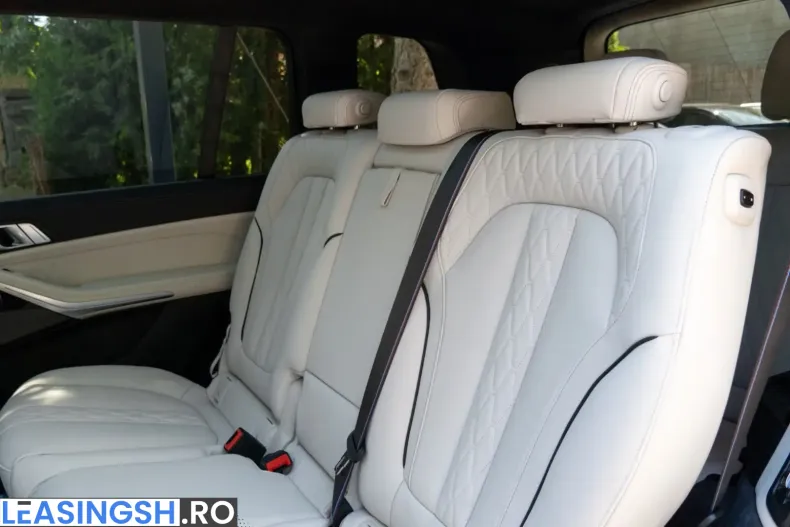 BMW X7 (Seria X) din 2025 cu 11.400 km - oferta BMW249111 - foto 16