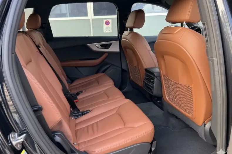 Audi Q7 din 2021 cu 94.650 km - oferta AUD249112 - foto 9