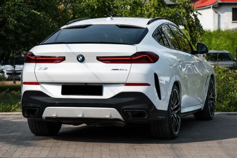 BMW X6 (Seria X) din 2026 cu 18.950 km - oferta BMW249113 - foto 2