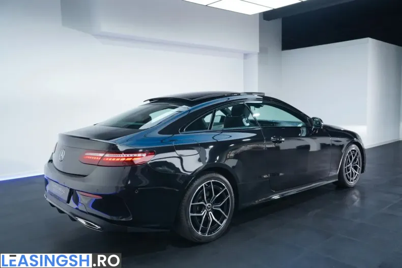 Mercedes-Benz E 300 (Clasa E) din 2022 cu 61.560 km - oferta MER249122 - foto 2