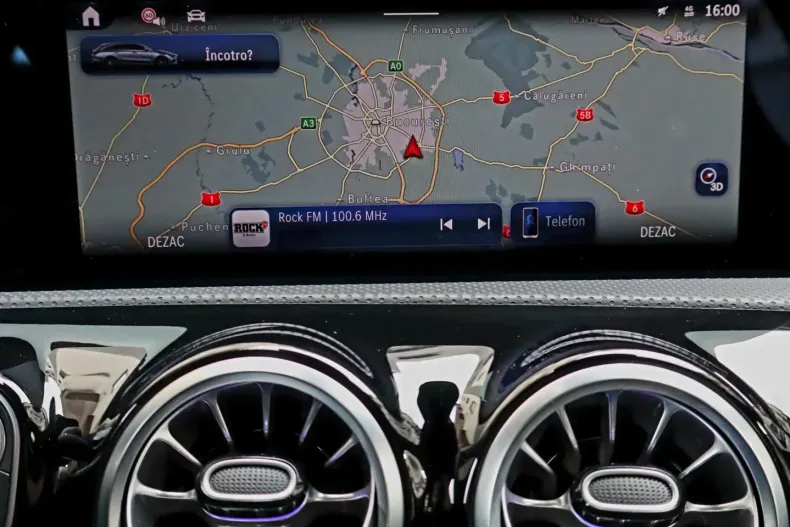 Mercedes-Benz CLA 180 7G-DCT AMG Line din 2024 cu 14.500 km - oferta MER249126 - foto 18