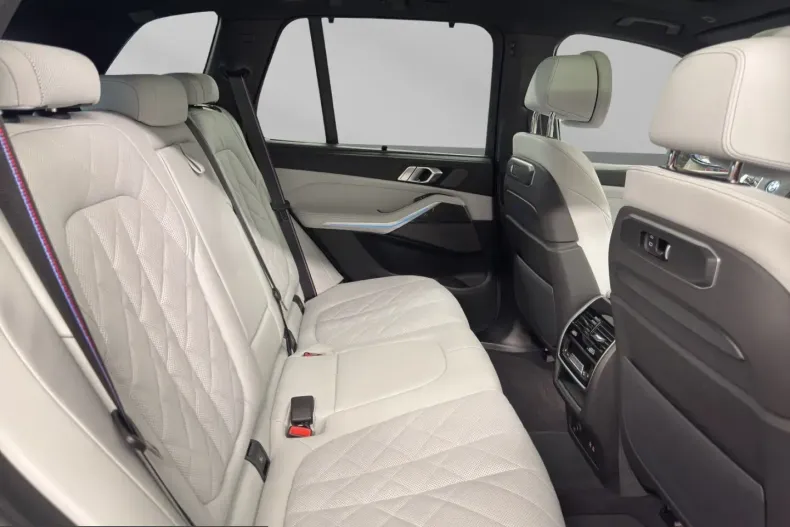 BMW X5 (Seria X) din 2025 cu 11.900 km - oferta BMW249131 - foto 12