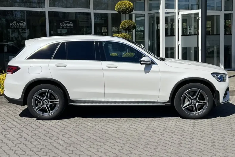 Mercedes-Benz GLC 300 (Clasa GLC) din 2024 cu 40.646 km - oferta MER249132 - foto 25