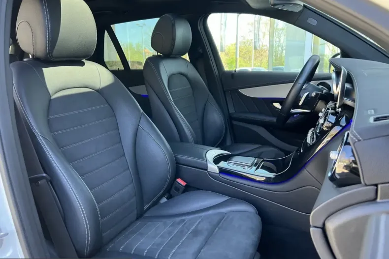 Mercedes-Benz GLC 300 (Clasa GLC) din 2024 cu 40.646 km - oferta MER249132 - foto 29