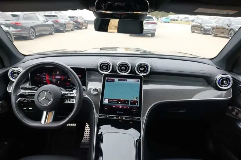 Mercedes-Benz GLC 200 (Clasa GLC) din 2024 cu 64.536 km - oferta MER249133 - foto 12