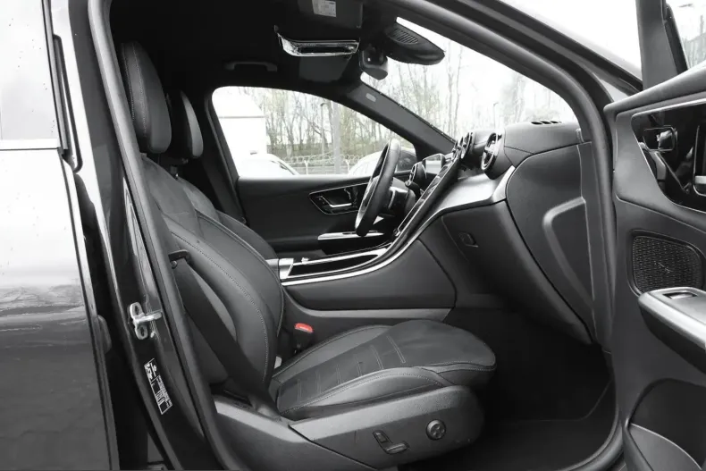 Mercedes-Benz GLC 220 (Clasa GLC) din 2024 cu 44.844 km - oferta MER249135 - foto 6