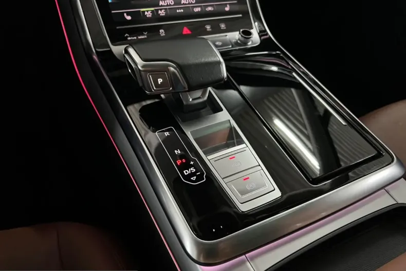 Audi Q7 din 2021 cu 72.500 km - oferta AUD249141 - foto 34