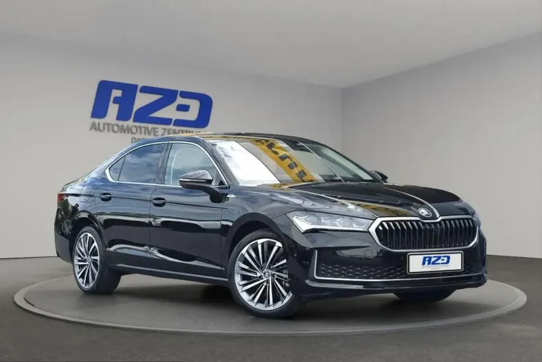 Skoda Superb din 2025 cu 33.000 km - oferta SKO249142 - foto 2