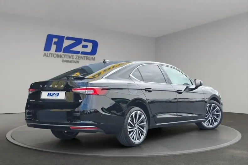 Skoda Superb din 2025 cu 33.000 km - oferta SKO249142 - foto 4