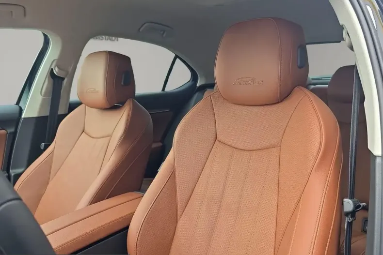 Skoda Superb din 2025 cu 33.000 km - oferta SKO249142 - foto 8