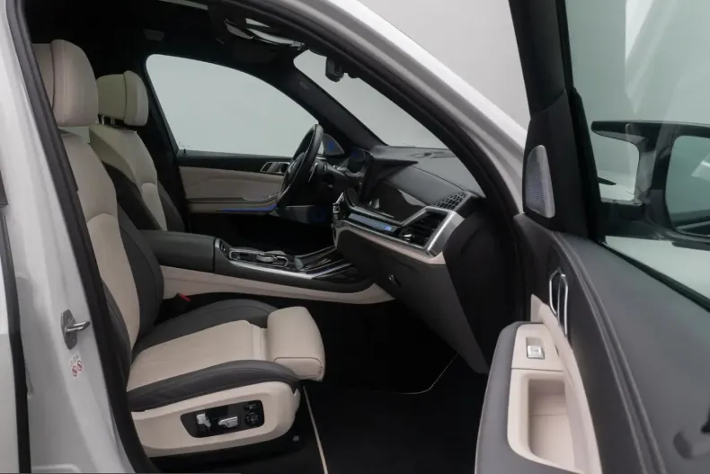 BMW X7 (Seria X) din 2023 cu 57.870 km - oferta BMW249143 - foto 24