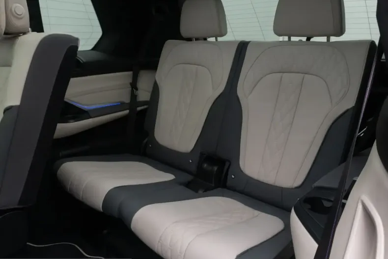 BMW X7 (Seria X) din 2023 cu 57.870 km - oferta BMW249143 - foto 29