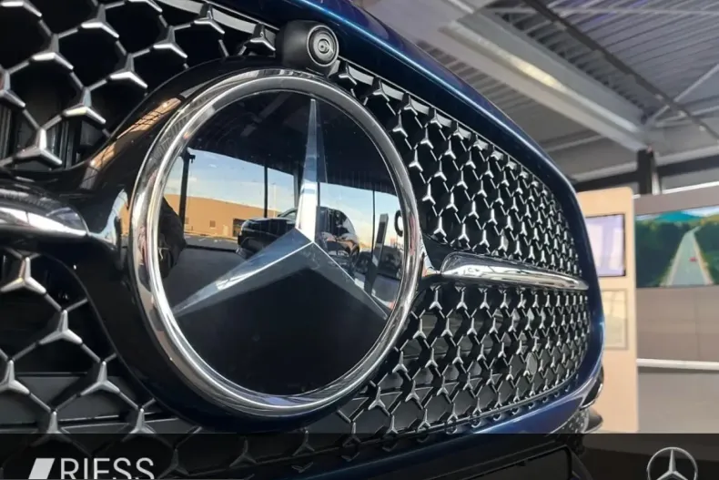 Mercedes-Benz CLE 300 (Clasa CLE) din 2025 cu 8.500 km - oferta MER249149 - foto 16