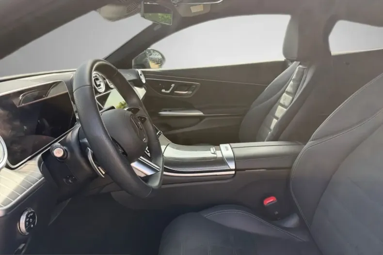 Mercedes-Benz CLE 300 (Clasa CLE) din 2025 cu 12.853 km - oferta MER249155 - foto 14