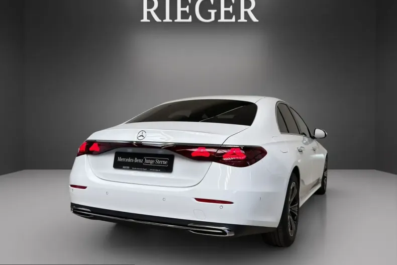 Mercedes-Benz E 220 (Clasa E) din 2025 cu 17.114 km - oferta MER249164 - foto 13
