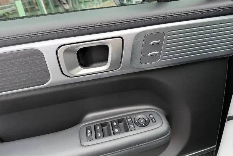 Hyundai Santa Fe din 2024 cu 30.200 km - oferta HYU249166 - foto 20