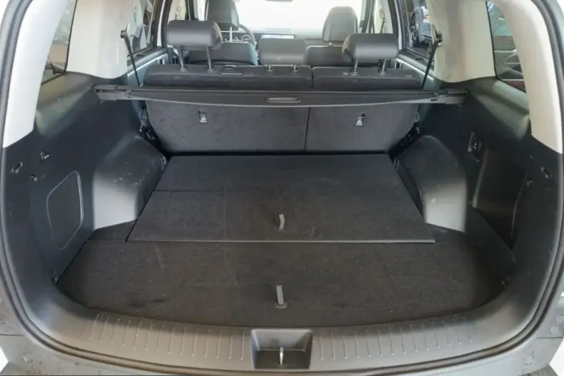 Hyundai Santa Fe din 2025 cu 22.496 km - oferta HYU249175 - foto 5