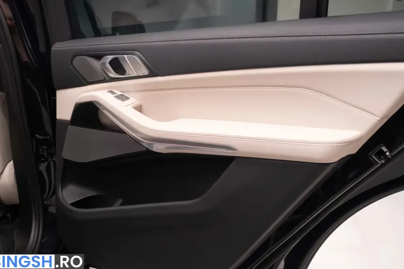 BMW X7 (Seria X) din 2024 cu 35.000 km - oferta BMW249178 - foto 19