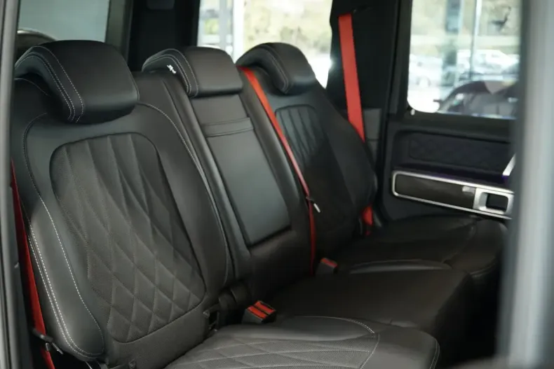 Mercedes-Benz G 63 AMG (Clasa G) din 2024 cu 19.900 km - oferta MER249184 - foto 28